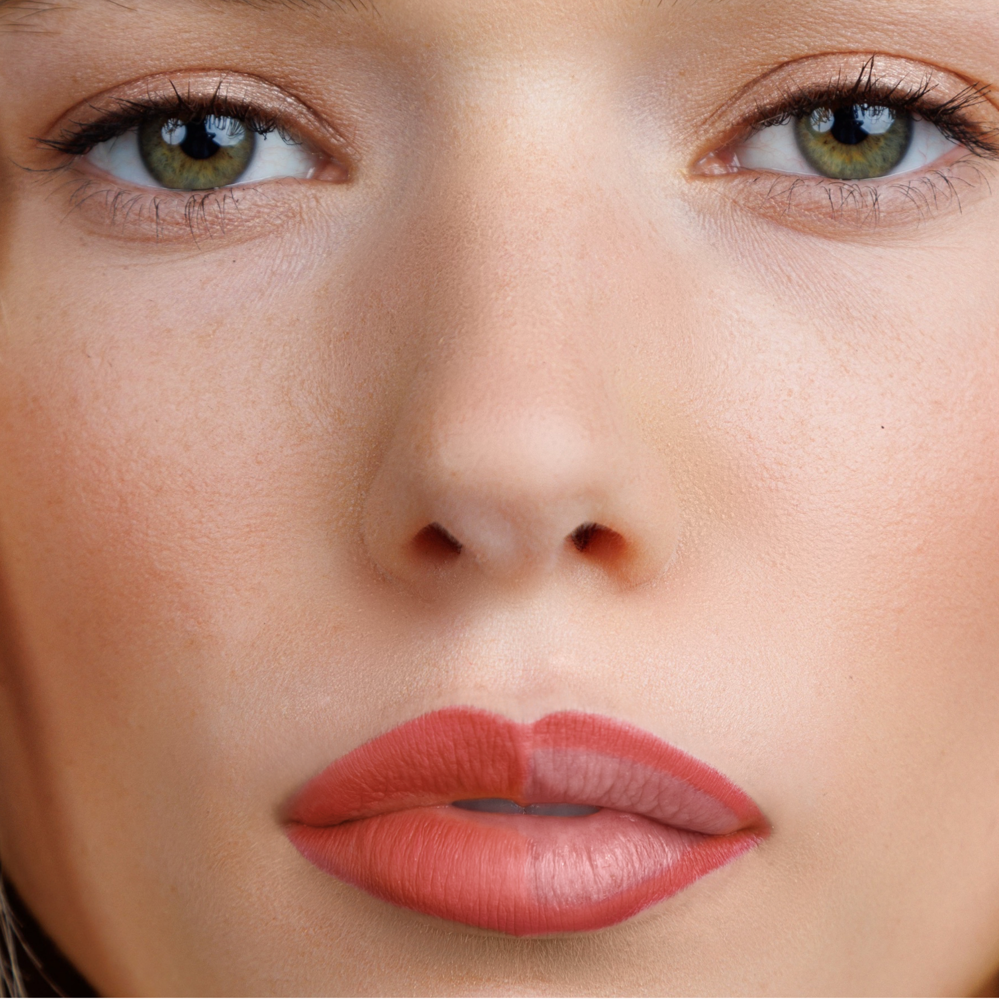 LUXELINE LIP LINER PEN - CORAL CONFIDENCE - Image 4